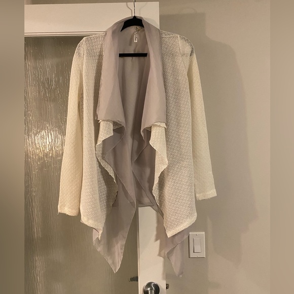 Adiktd Two Layer Lightweight Knit Cardigan, White Grey, Size Small, EUC - Picture 3 of 6